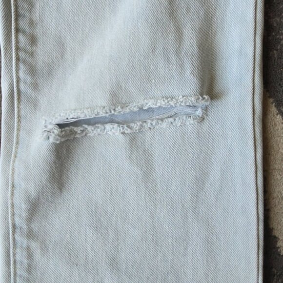 Refuge 90's High Rise Vintage Wide Jeans. Size 1 - Picture 9 of 9